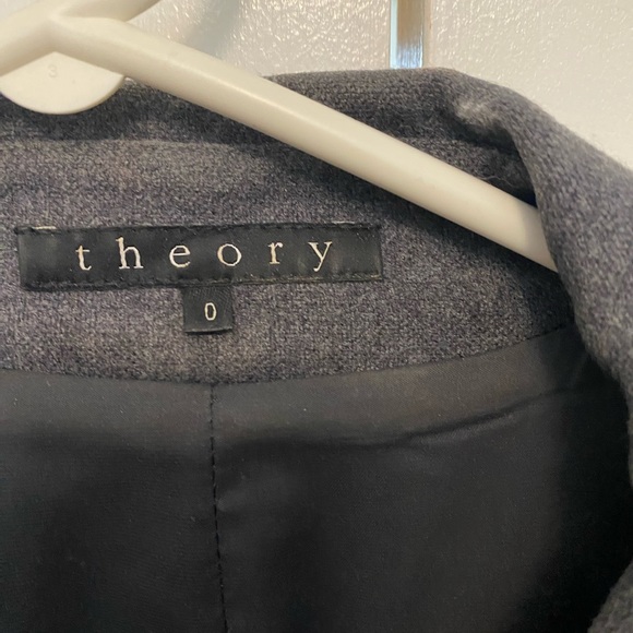 THEORY Heather Grey Blazer size 0 - Picture 2 of 3
